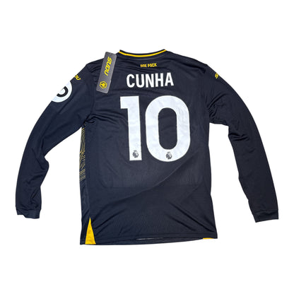 Wolverhampton Wanderers 2024/25 Auswärtstrikot – Matheus Cunha #10 | Langarm | Neu mit Etikett | 10/10 (Größe M)